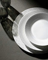 Oval Dish ZIG ZAG  White diam. 14"