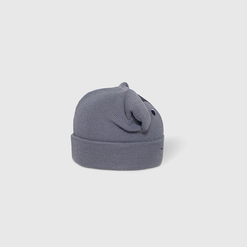 The Big Face Beanie – Walter the Black Lab