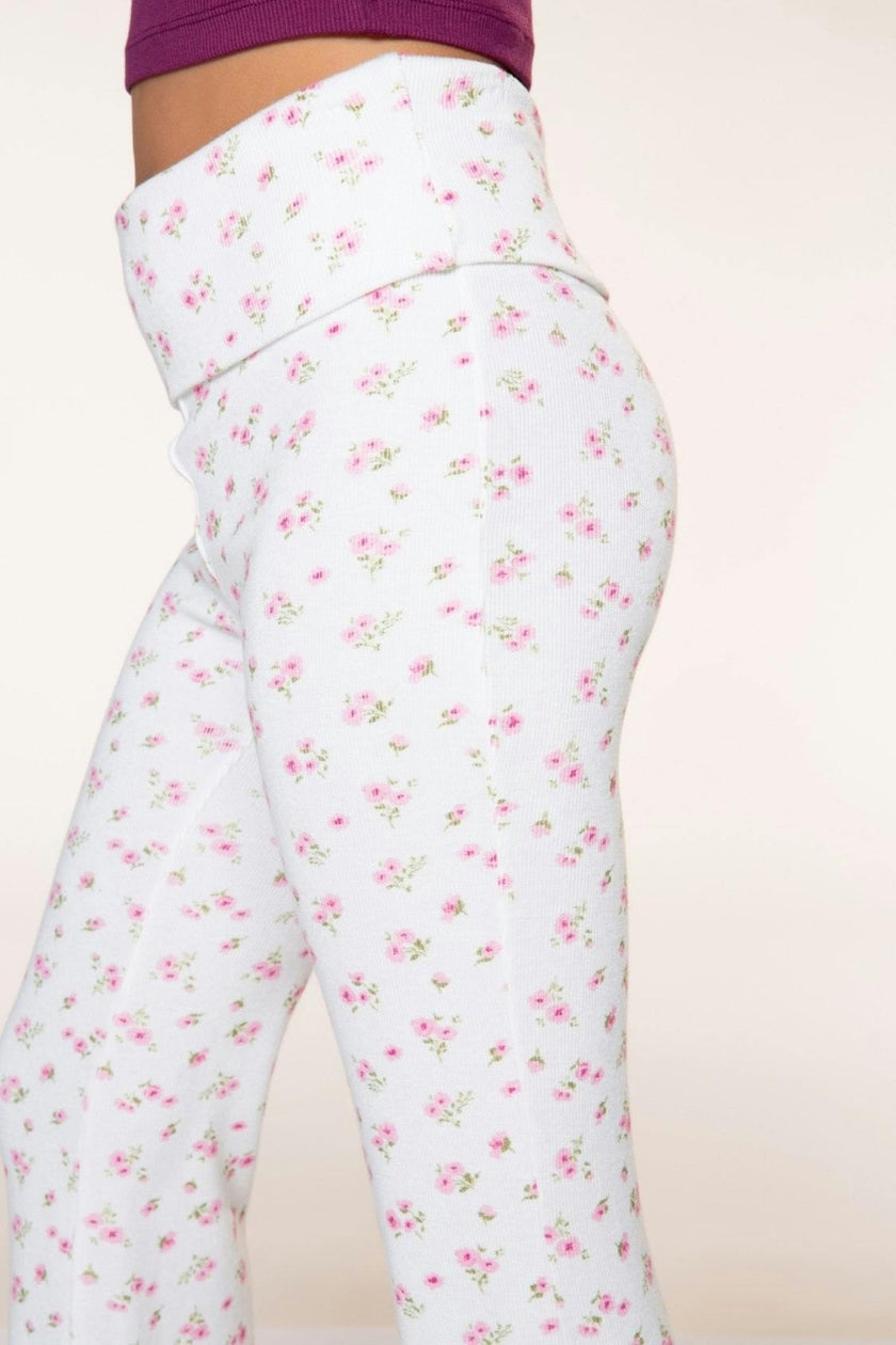 Foldover Rib Flare Legging