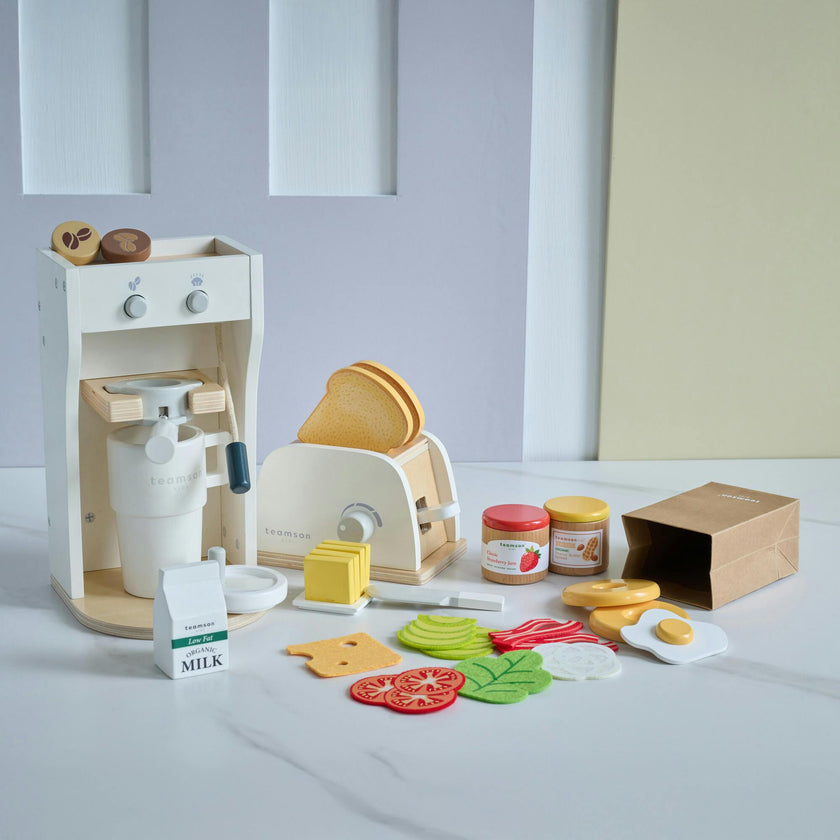 Teamson Kids Little Chef Santa Barbara Wooden Healthy Breakfast to Go with 27 Accessories