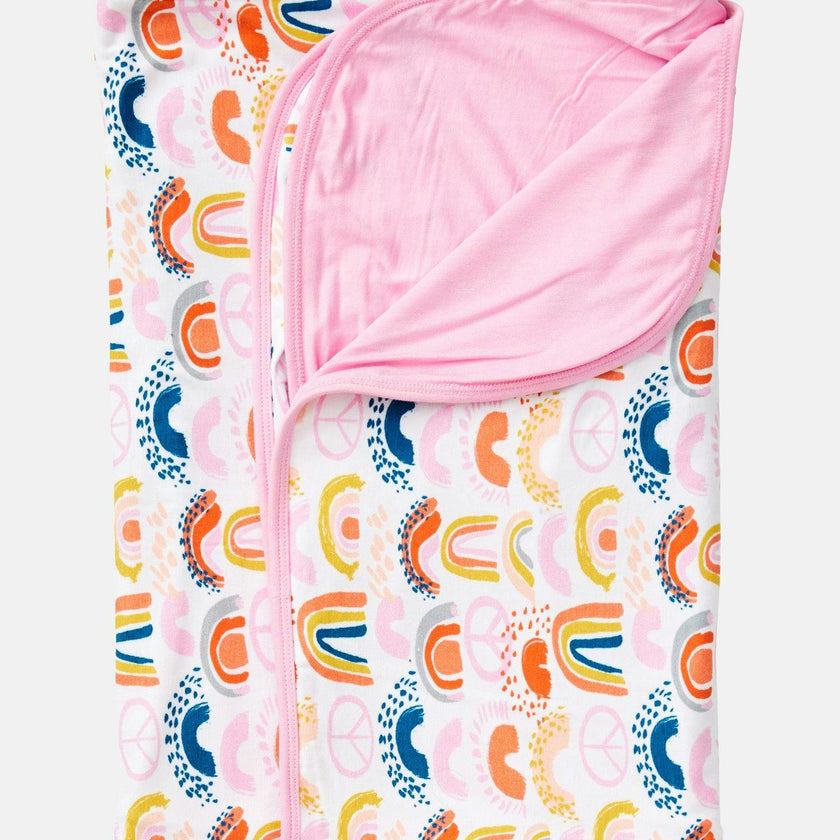 Stretchy Oversized Blanket - Rainbows Pink
