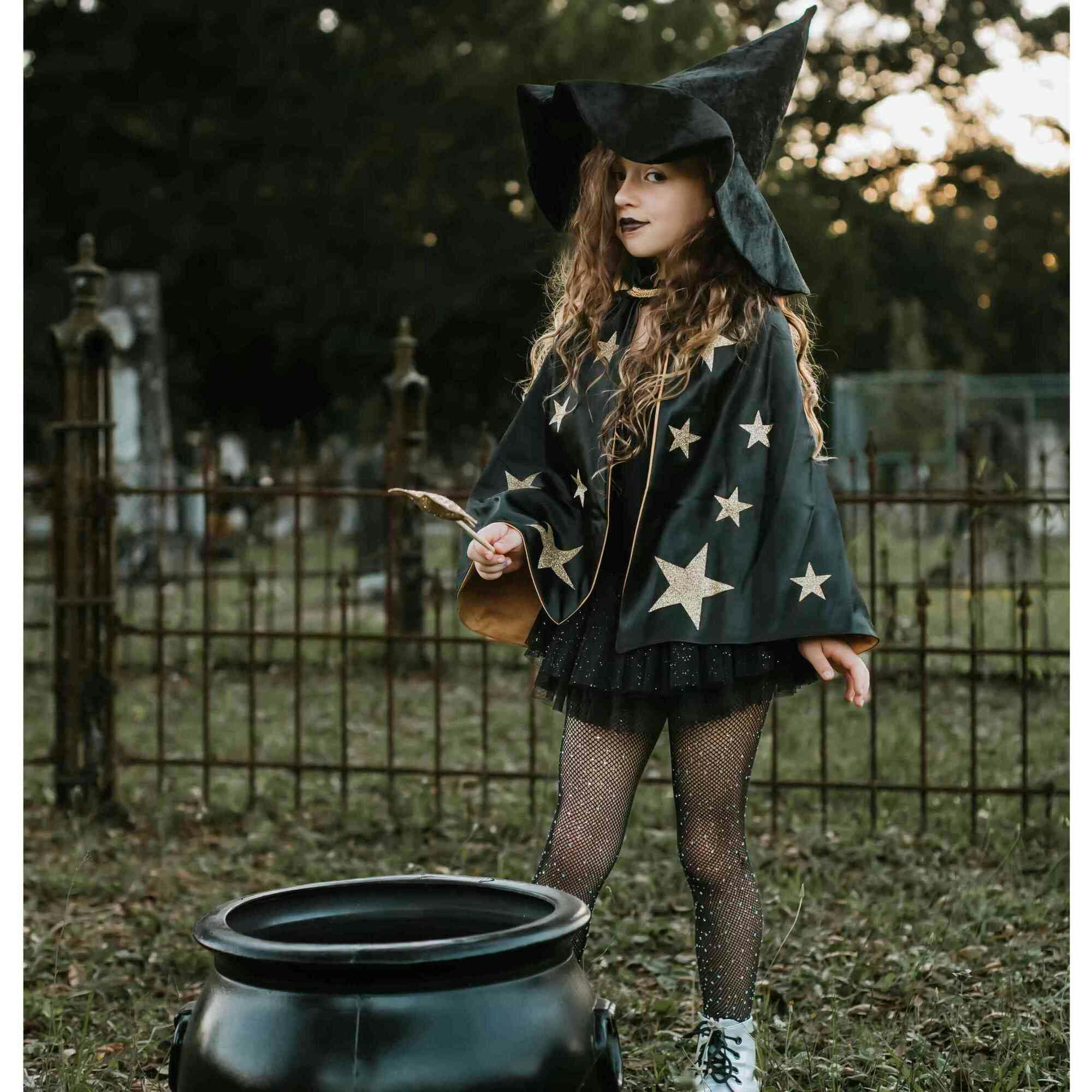 Spellbound Witch  Costume Set, Black