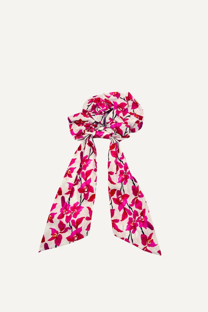 BIANCA SCRUNCHIE