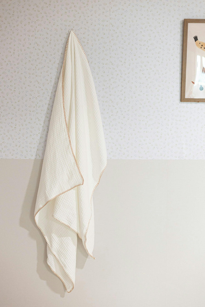 4 Layer Muslin Blanket (Brown, Pink)