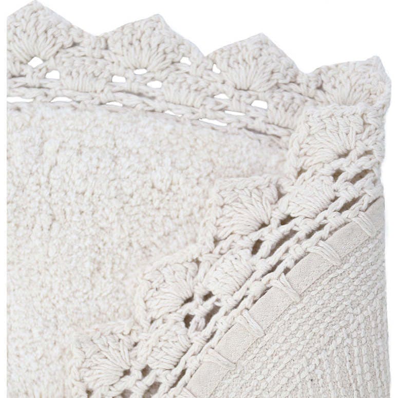 Perla Hand-Tufted Crochet Lace Trim Round Rug