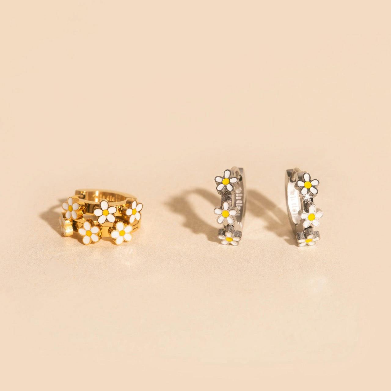 Daisy 3D Huggie Hoop Earrings