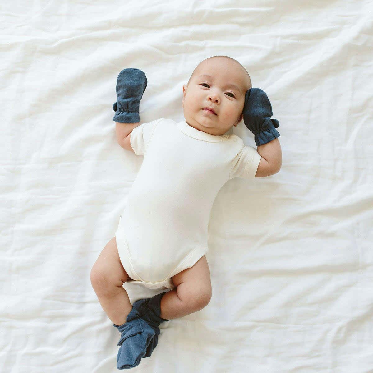 STAY ON MITTS | MIDNIGHT — Bamboo Organic Cotton Blend, 0–6M