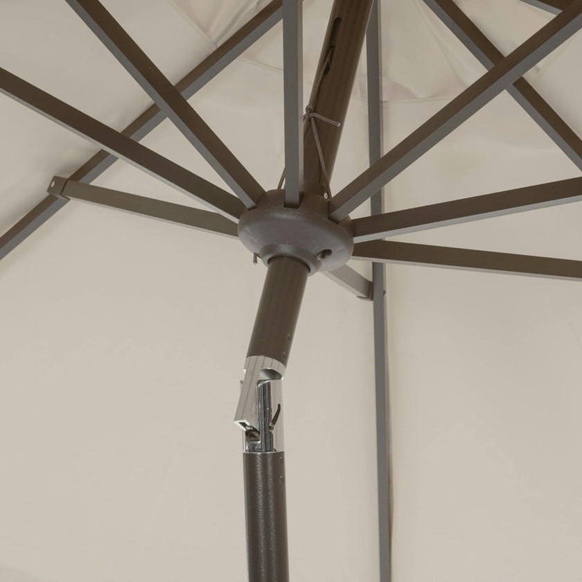 Elegant Valance 9Ft Umbrella