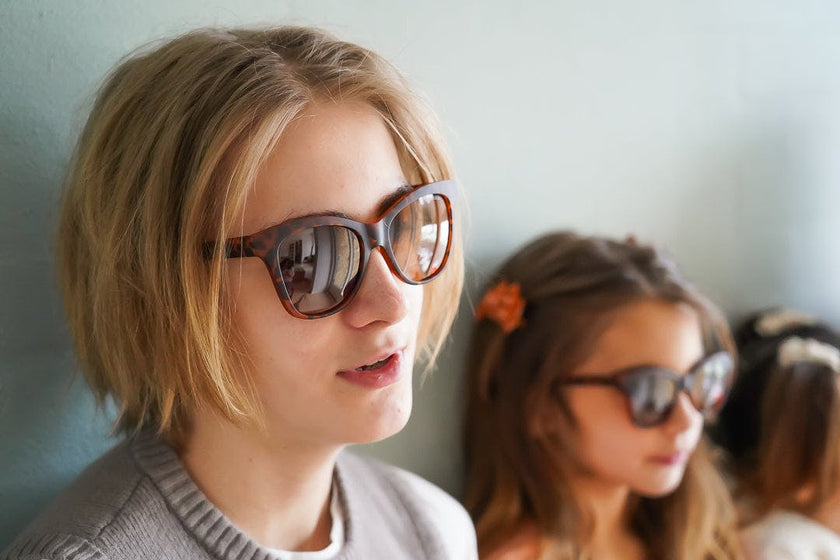 Iconic Wayfarer Ombre  | Polarized Sunglasses | Adult | 15+ Y