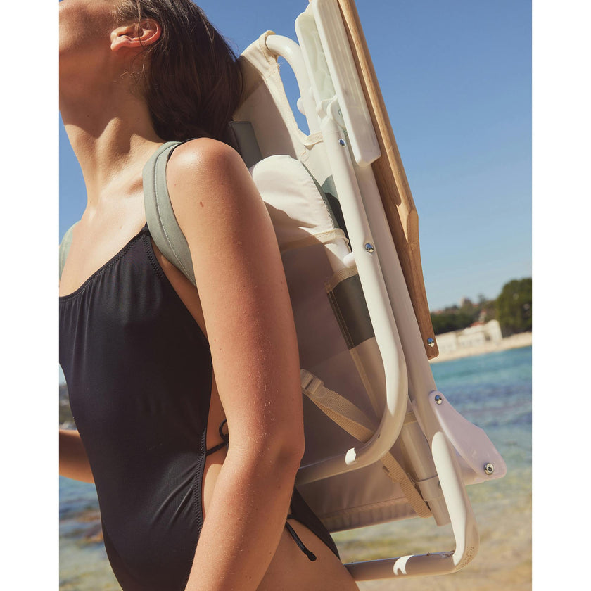 Deluxe Beach Chair: Seagrass Sage Block