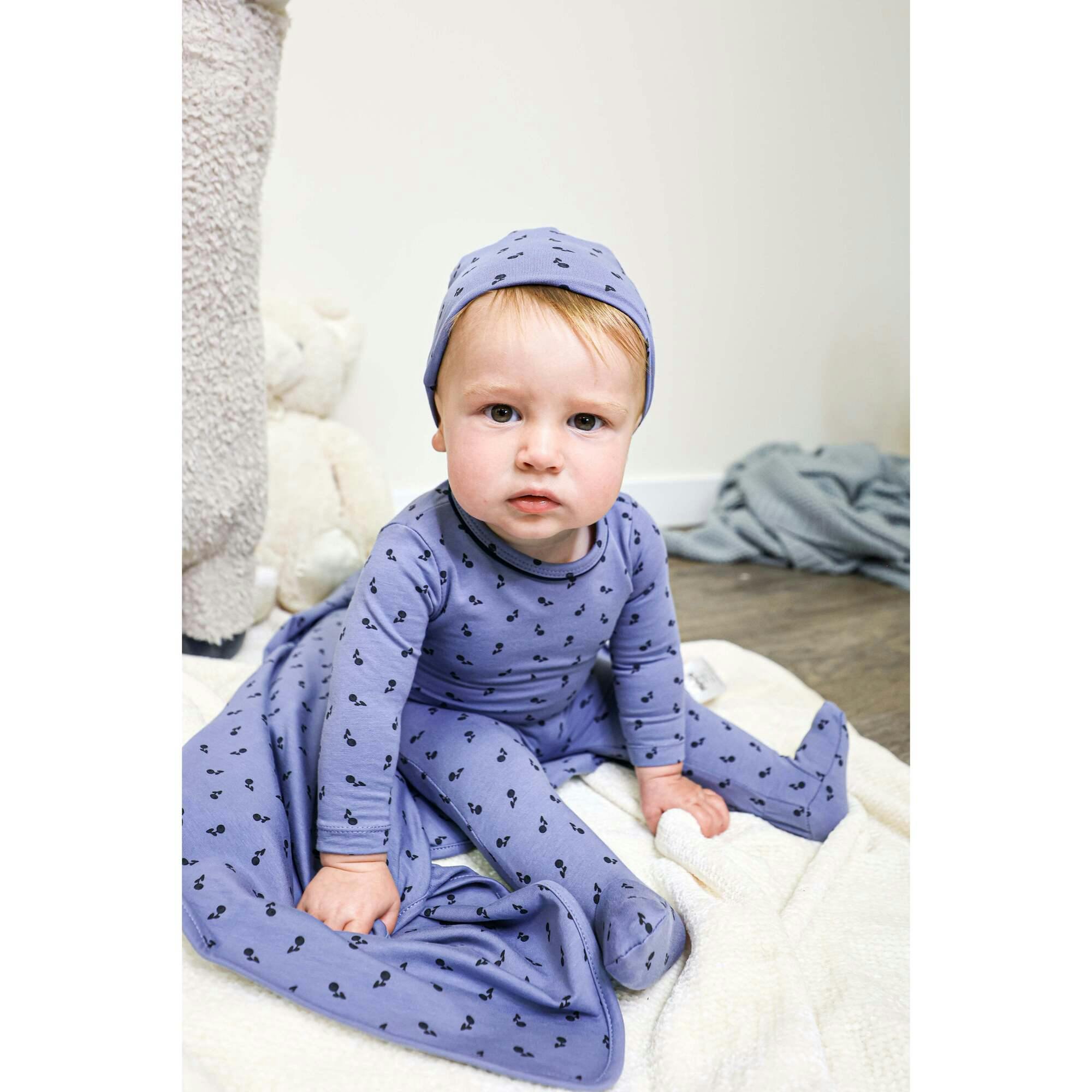 Winter Berries Round Neck Long Sleeve Footie