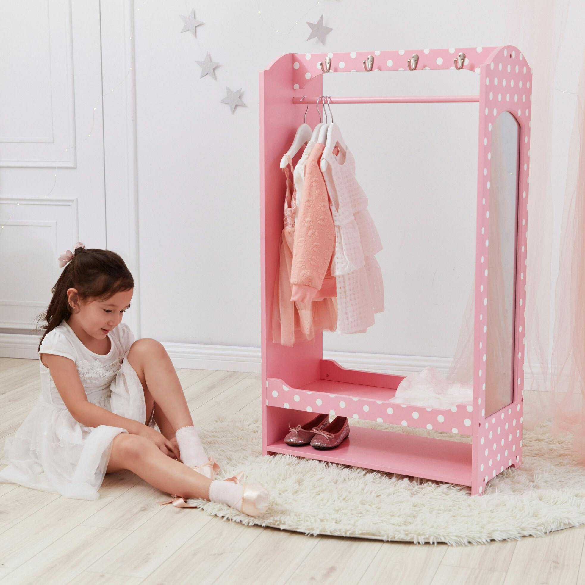 Polka Dot Bella Toy Dress Up Unit