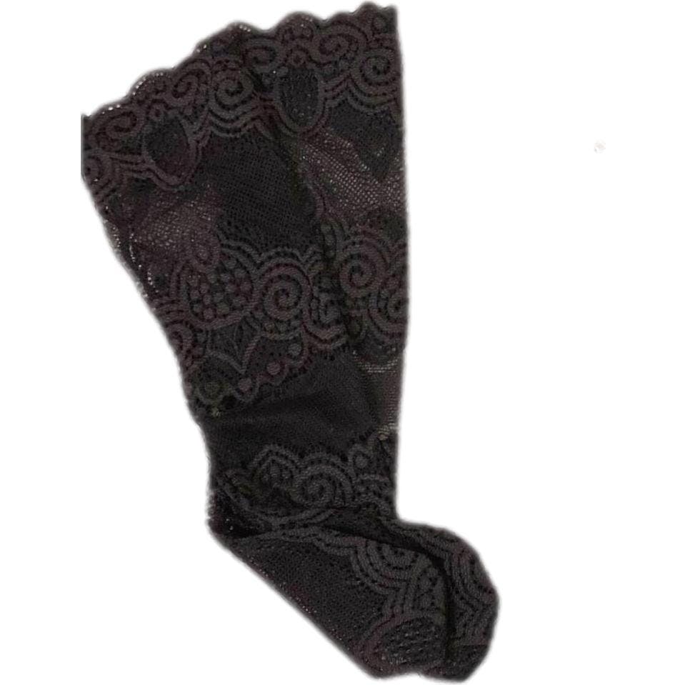 Alice Lace Socks