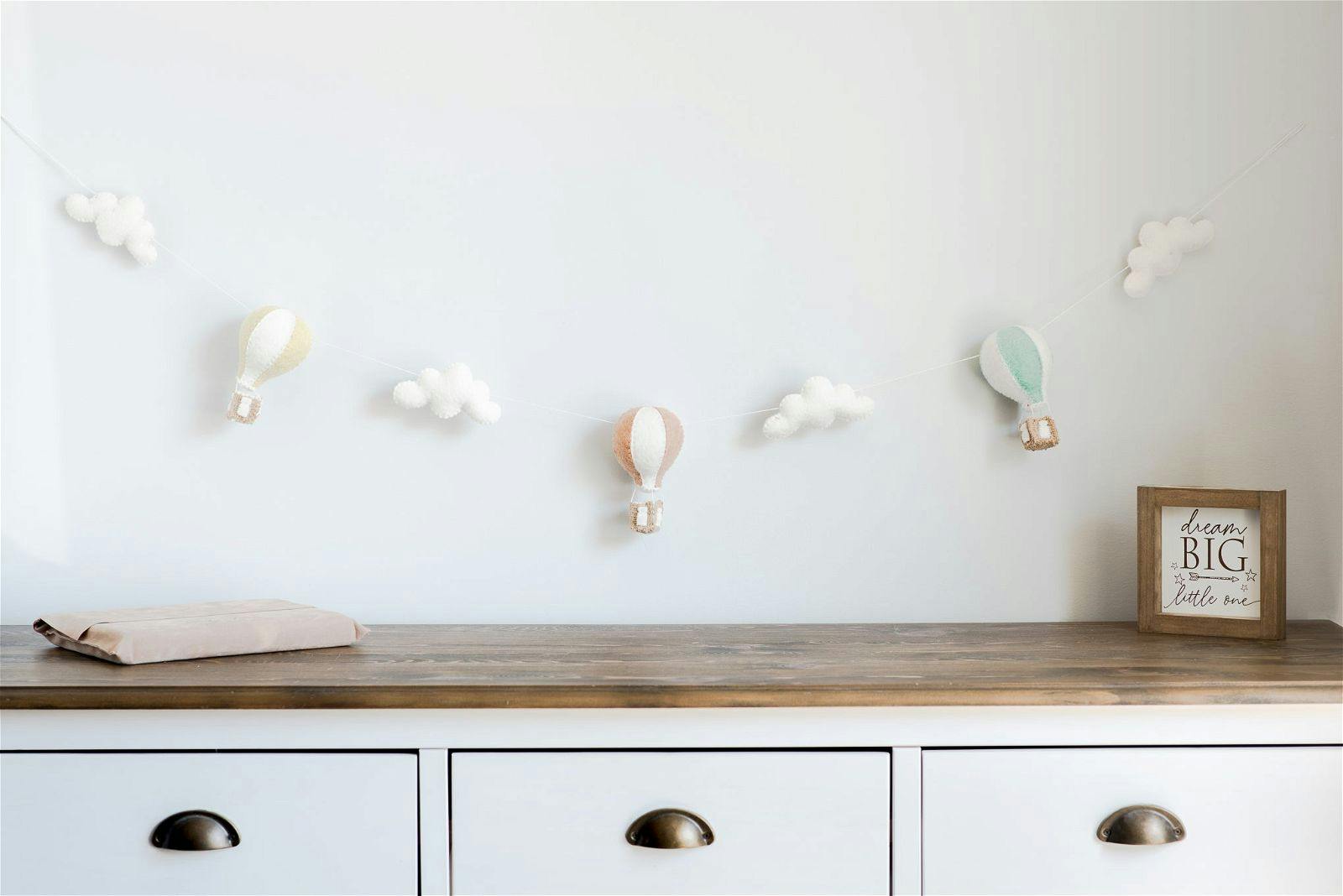 Hot Air Balloon Garland