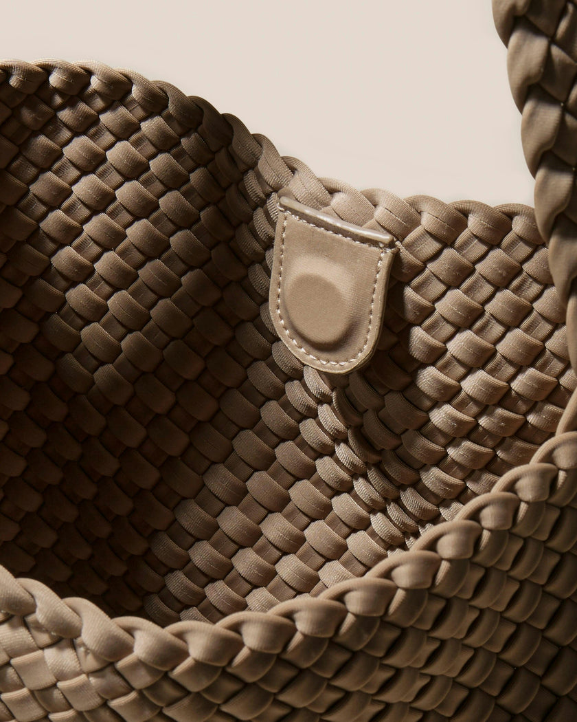 Nomad Medium Hobo | Cashmere