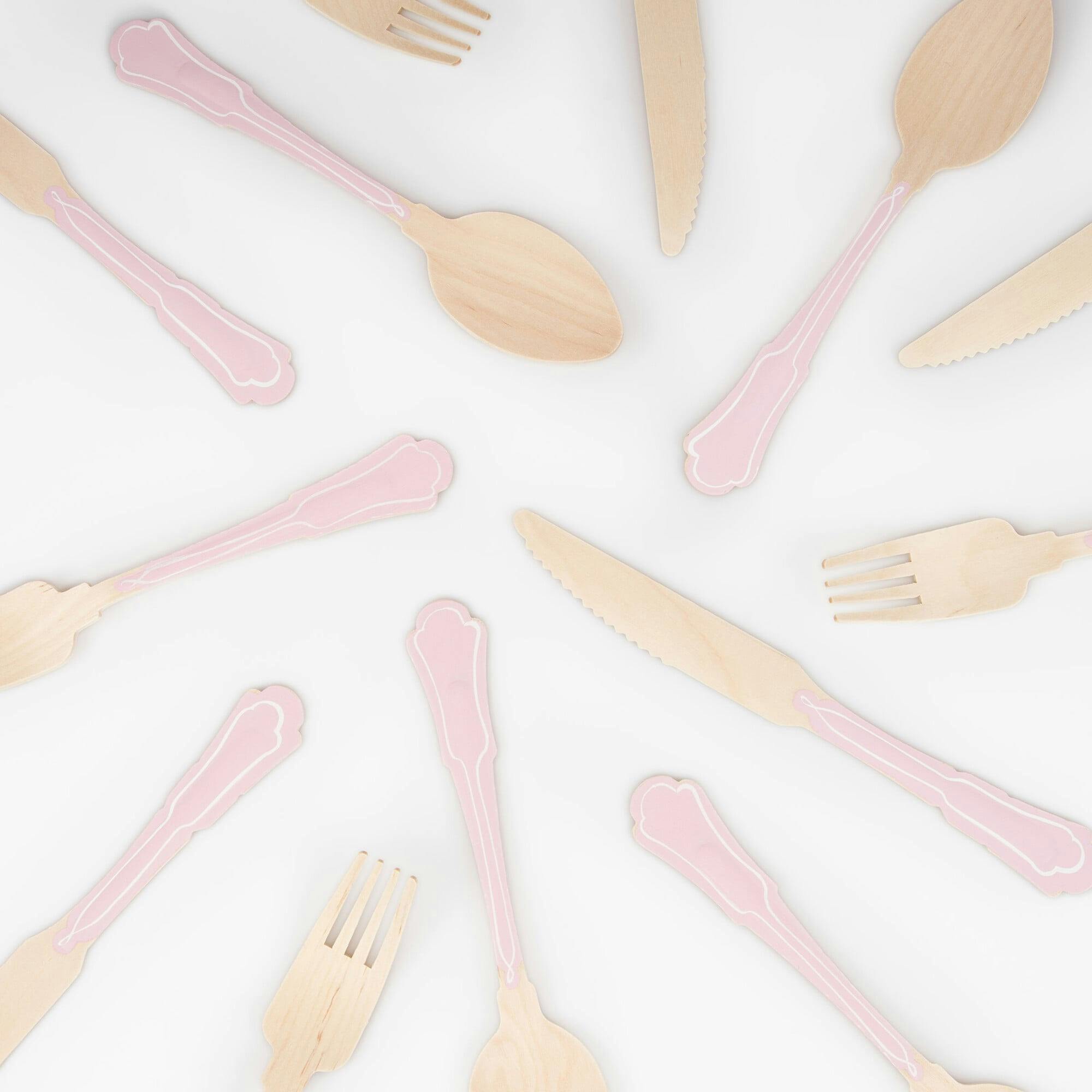 Elegant Pink Wooden Cutlery Set