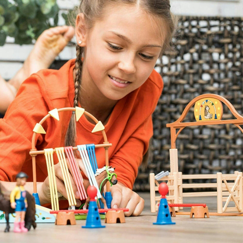 Schleich Farm World: Agility Training - 41 Piece Playset