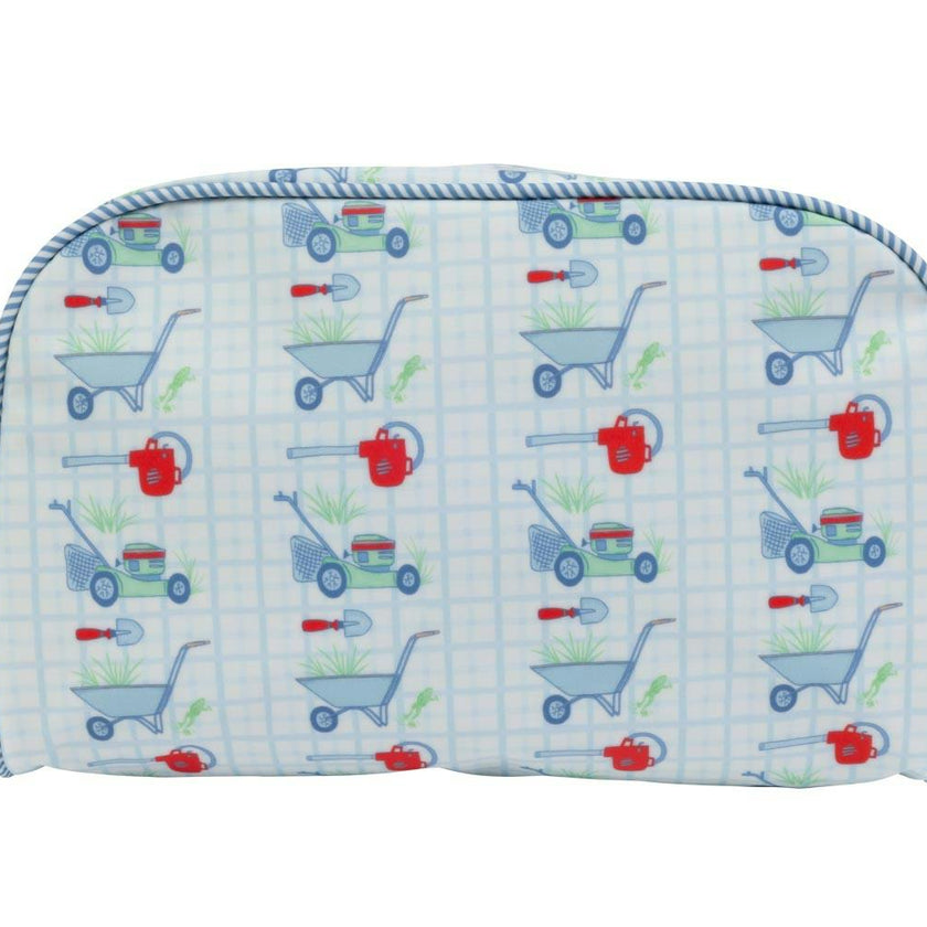 The Dopp Kit in Lawn