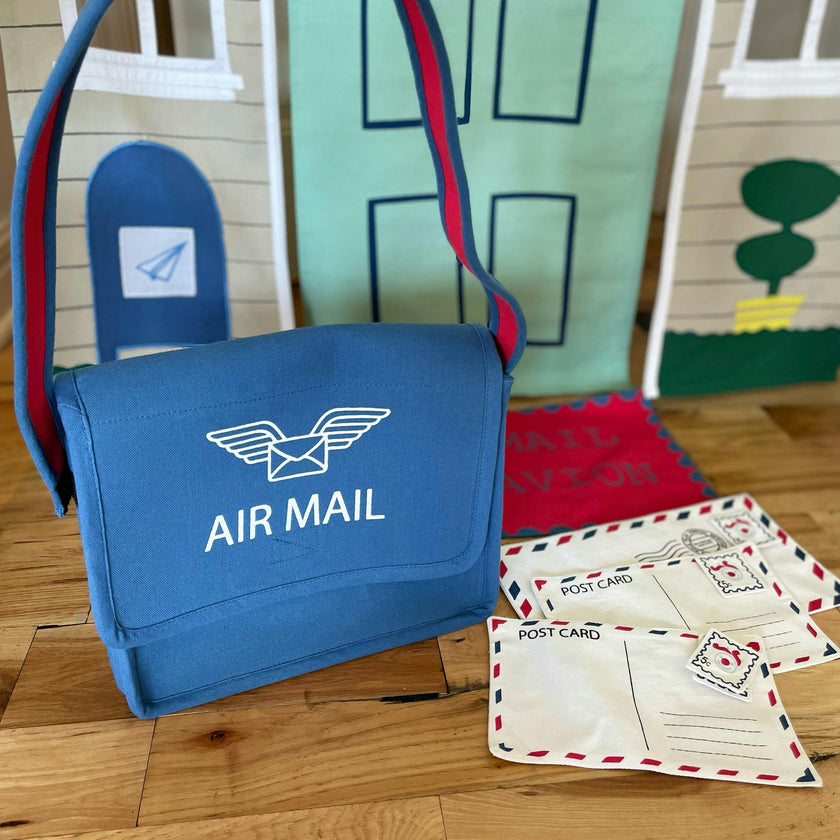 Post Office Doorway Tent with Play Accessories