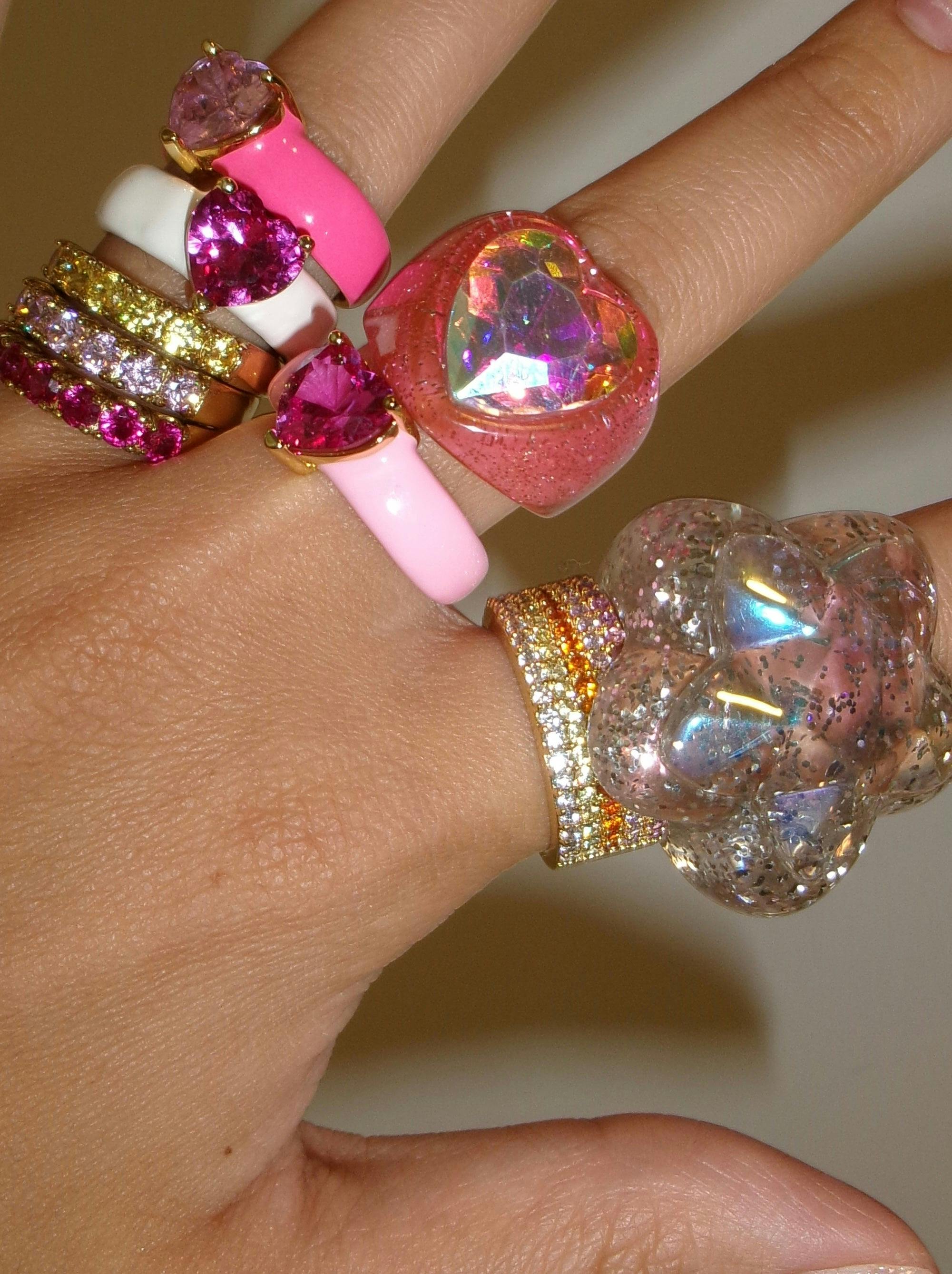 LOVE BOMB RINGS SET
