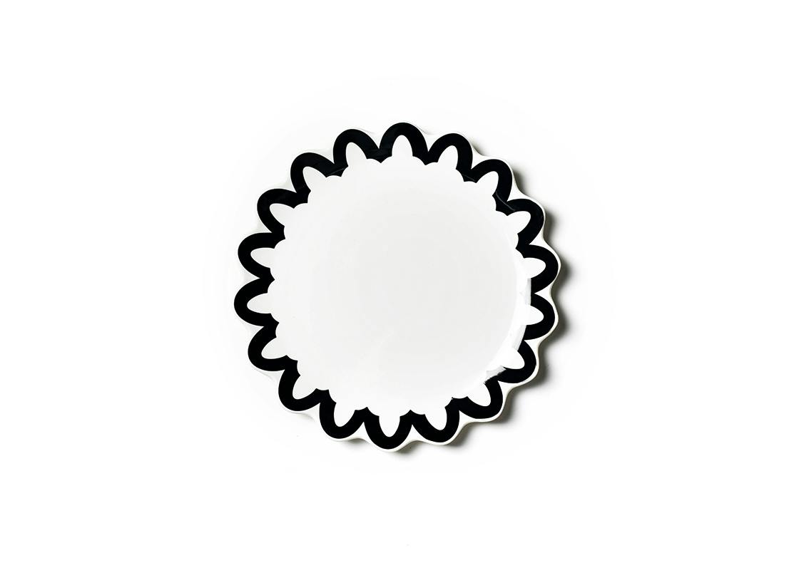 Black Arabesque Trim Scallop Dinner Plate