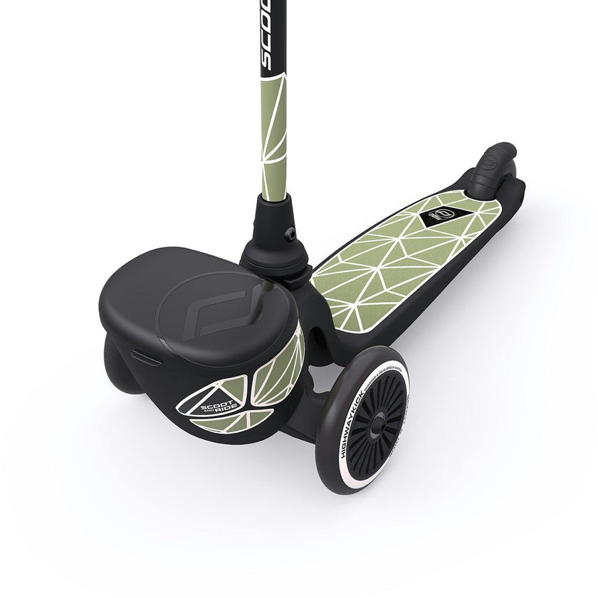 Highwaykick 2 Lifestyle Scooter Green Lines