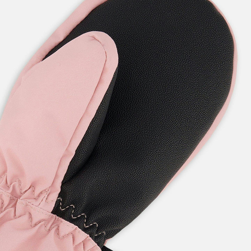 Winter Mittens Play Dusty Pink