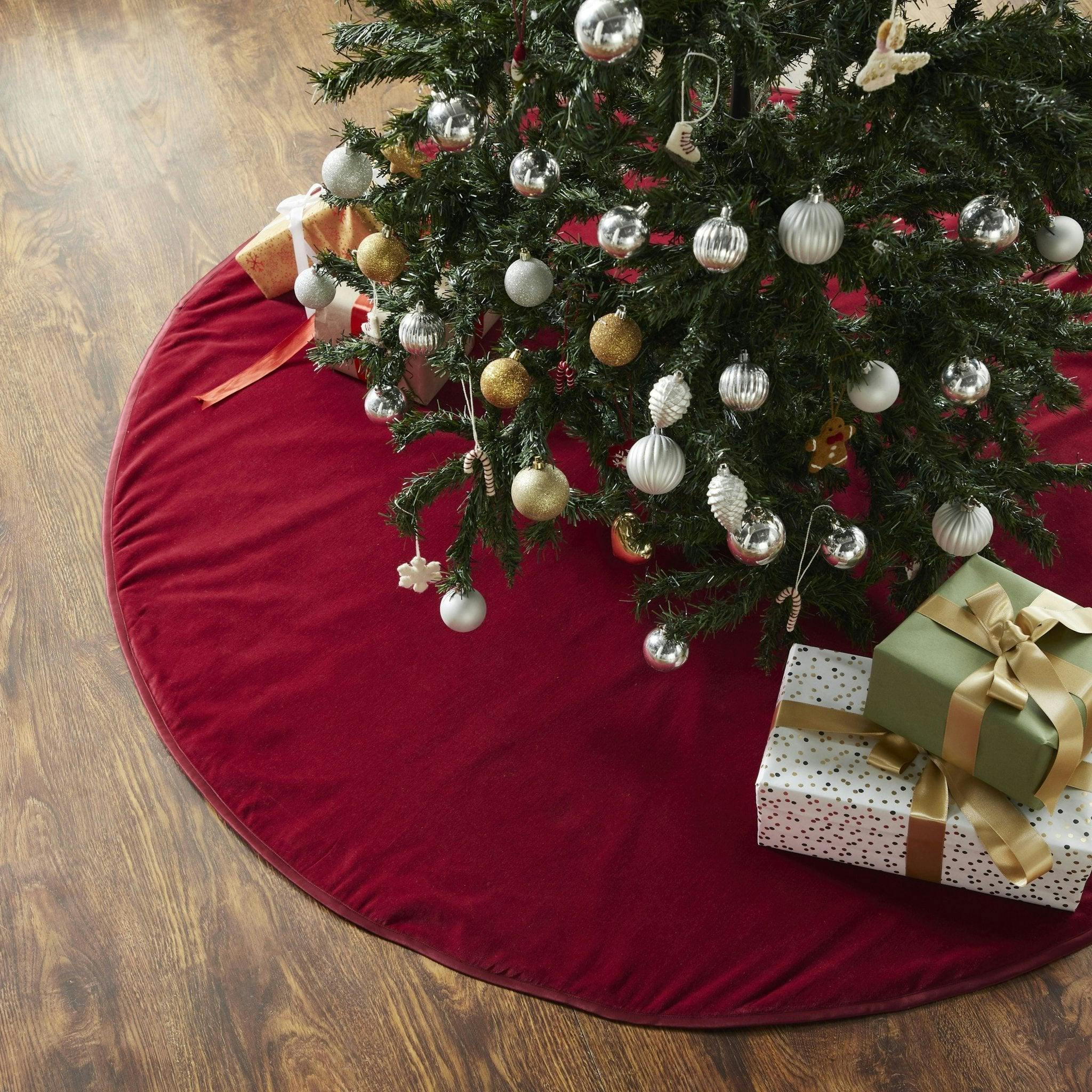 Luxurious Classic Velvet Garnet Red Christmas Tree Skirt 60