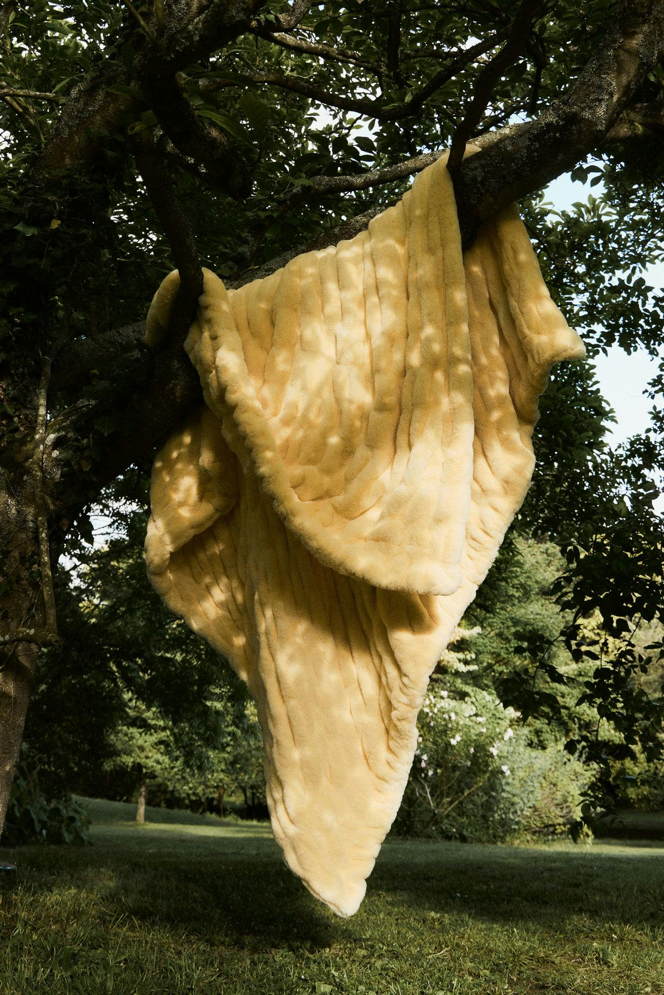 No. 002 Nectar Blanket