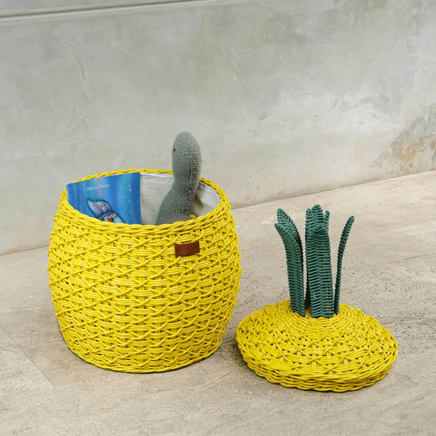 Handcrafted - Pineapple Storage Basket Yellow (Medium) - Rattan Wicker
