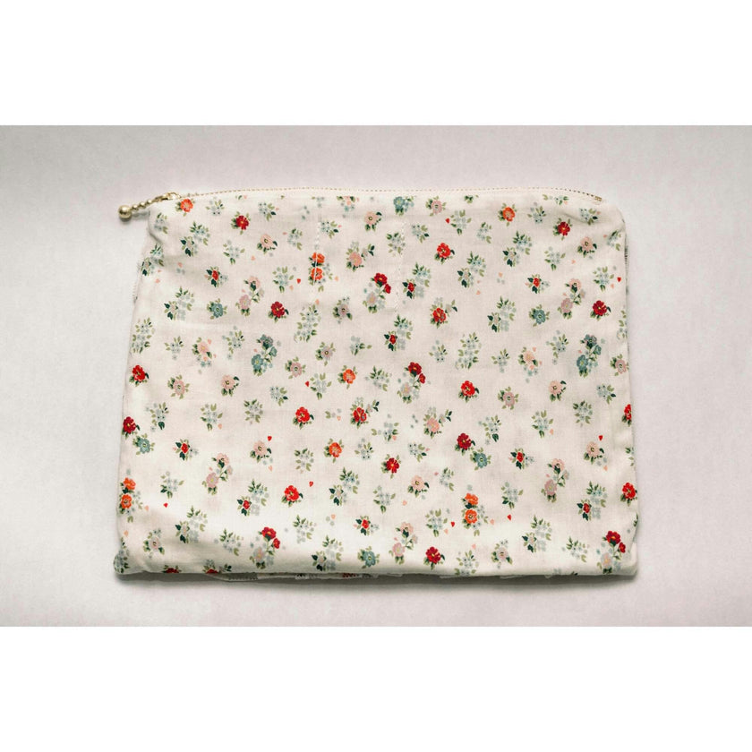 Petite Bouquet Timeless Floral Ruffle Zipper Pouch