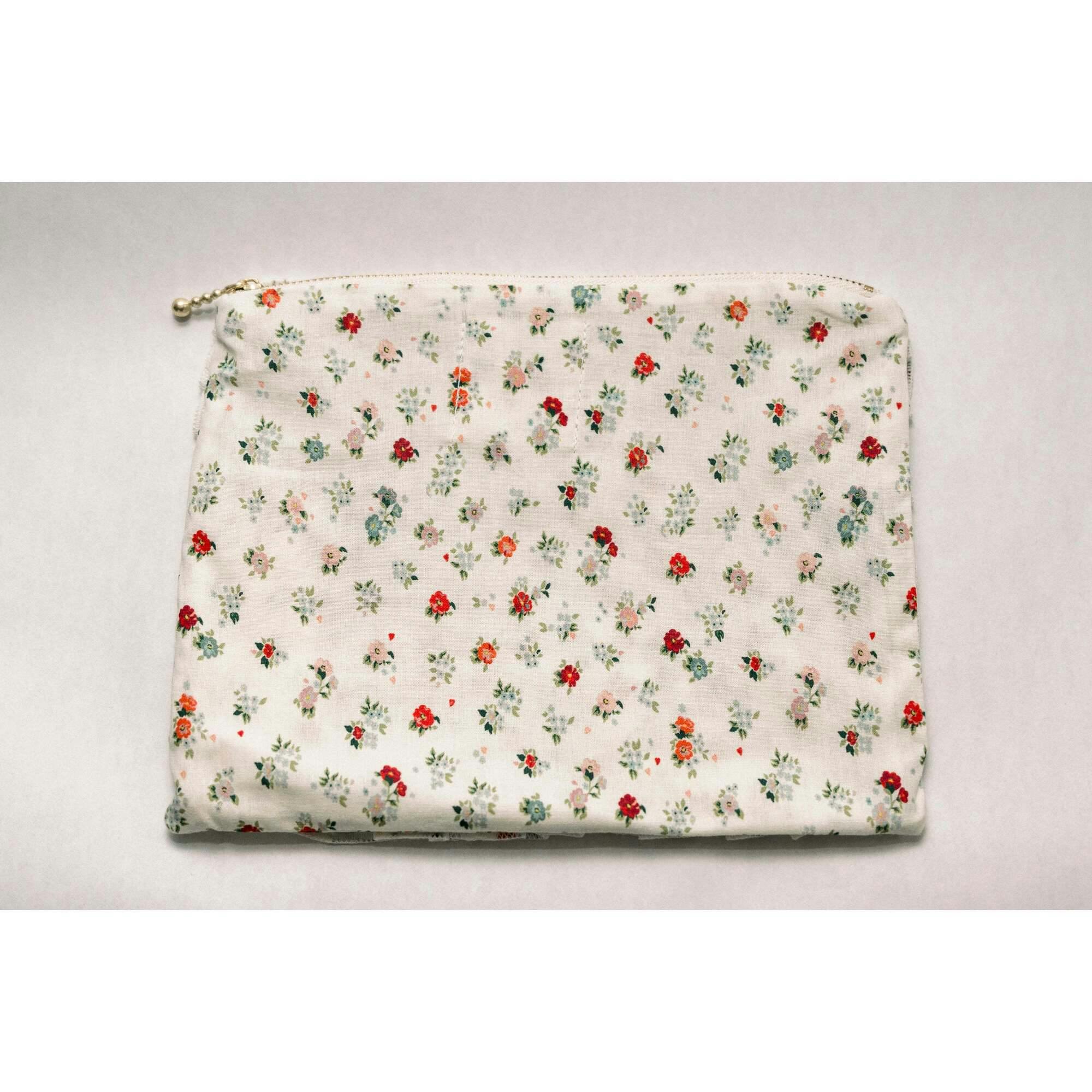Petite Bouquet Timeless Floral Ruffle Zipper Pouch
