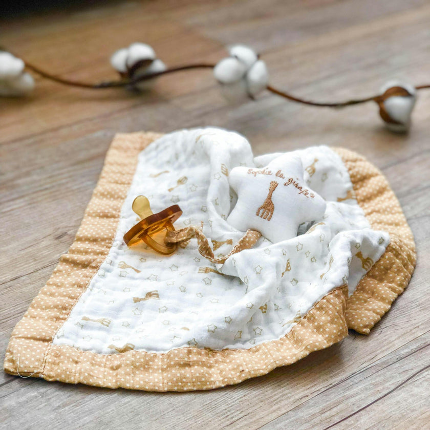 So'Pure Pacifier Holder Baby Blanket