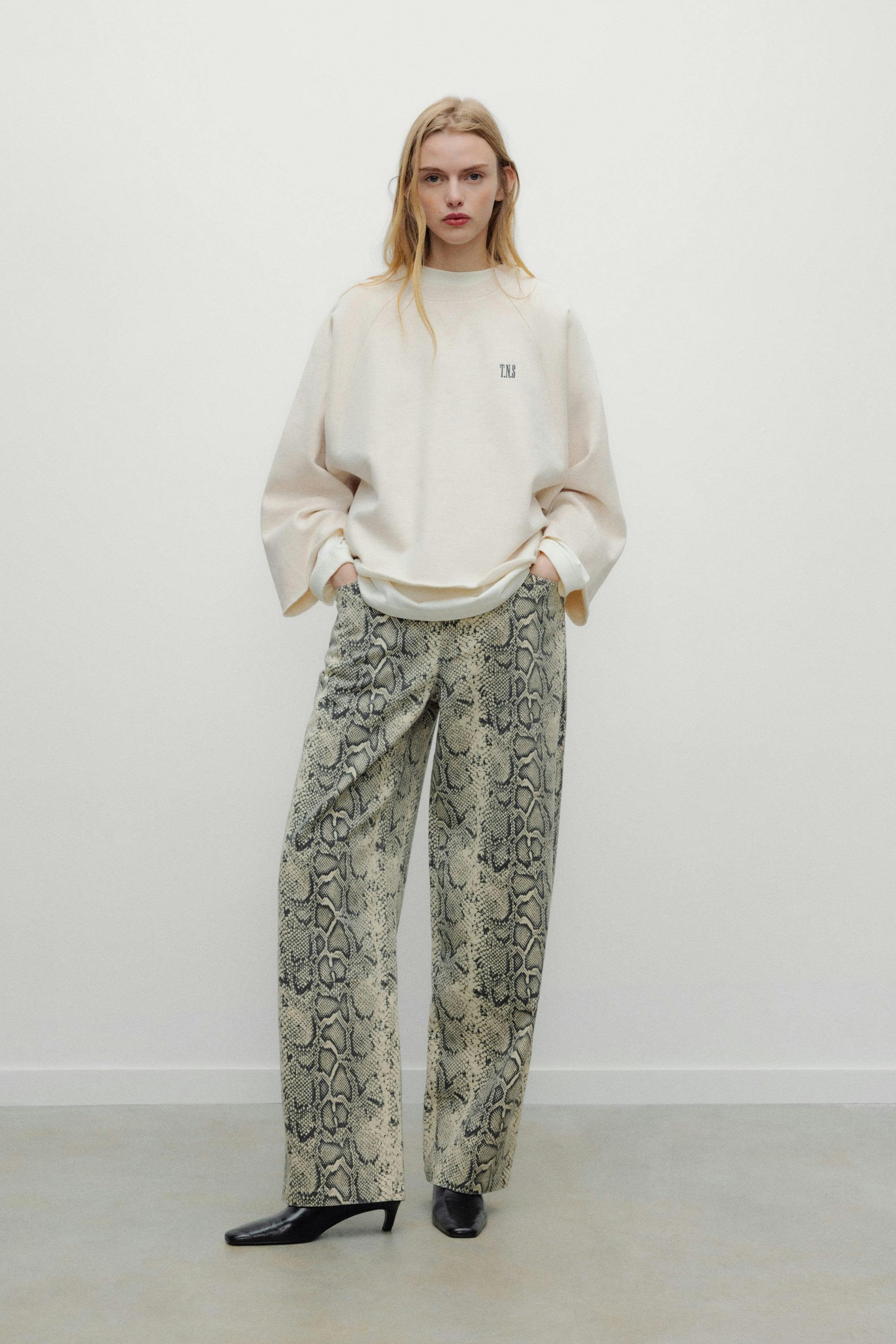 Fog Woman Sweatshirt