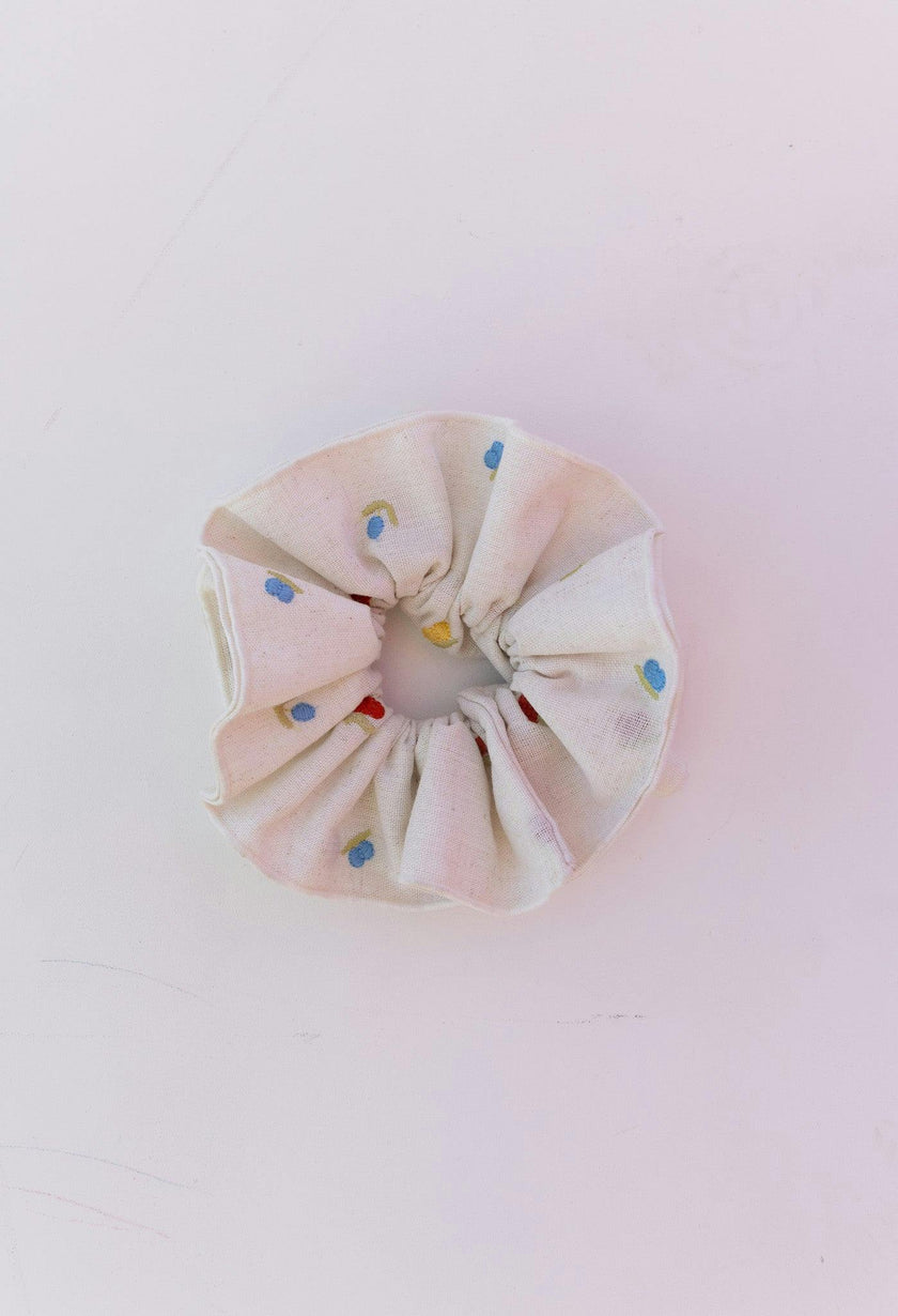 CREAM FARMERS MARKET CORSET SCRUNCHIE