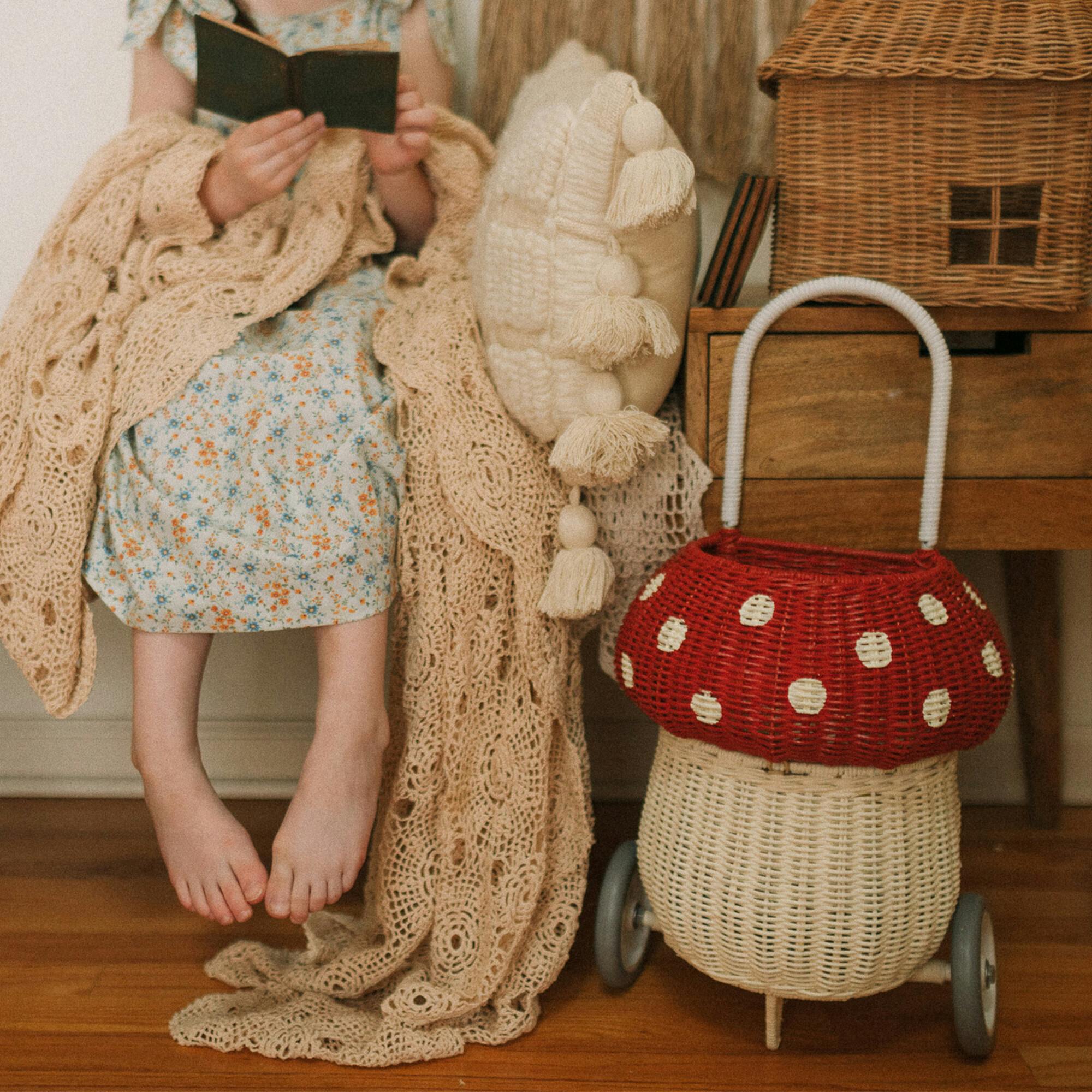 Rattan Mushroom Luggy