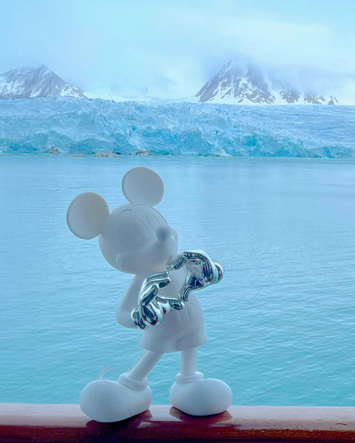 Mickey WITH LOVE White & Silver 12in