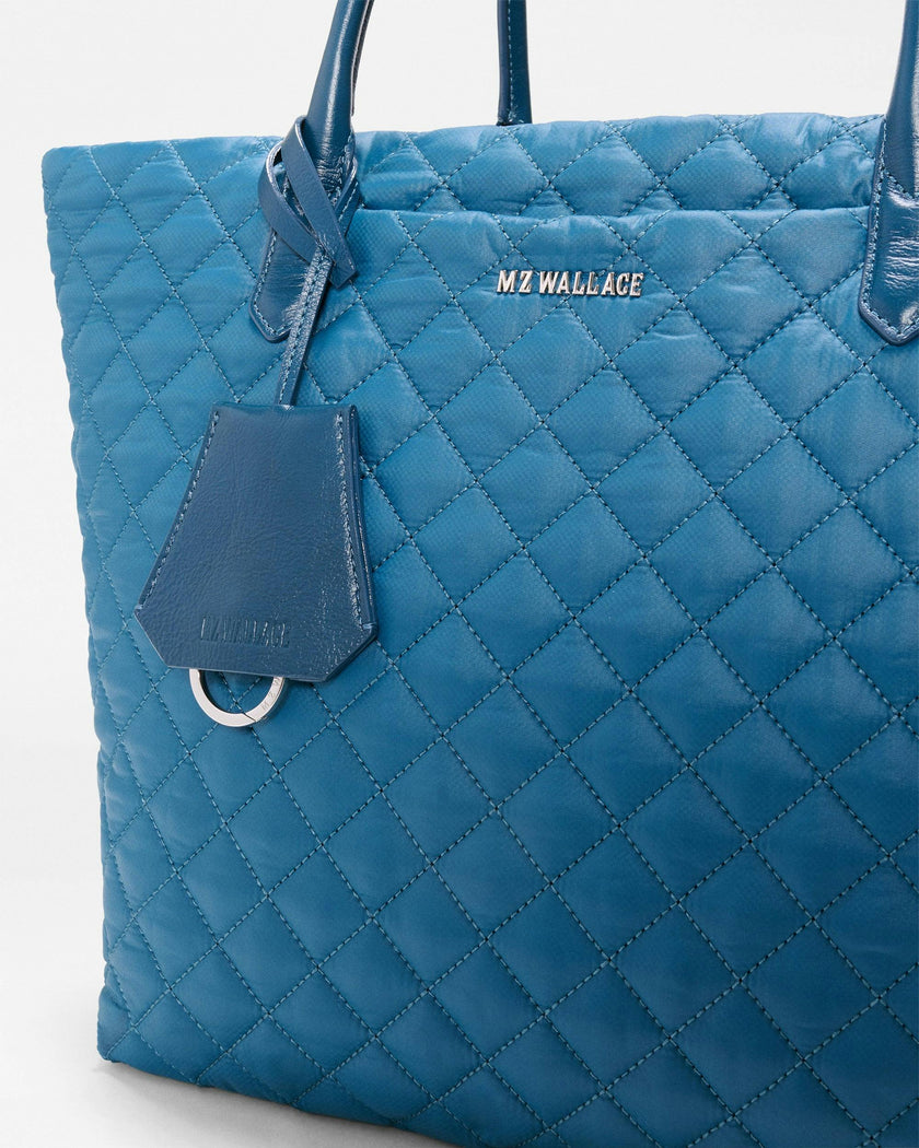 Atlantic Blue Medium Daily Tote