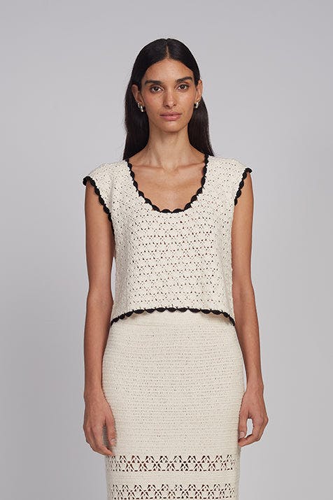 ZARIA CROCHET TOP | IVORY W/ BLACK TIPPING
