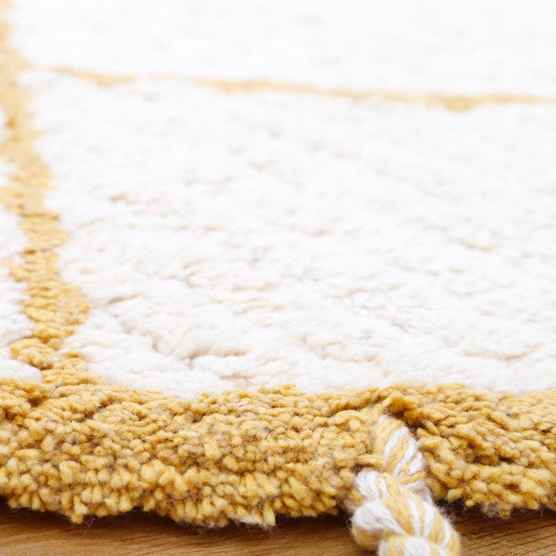 Come Braided Tassel Round Rug