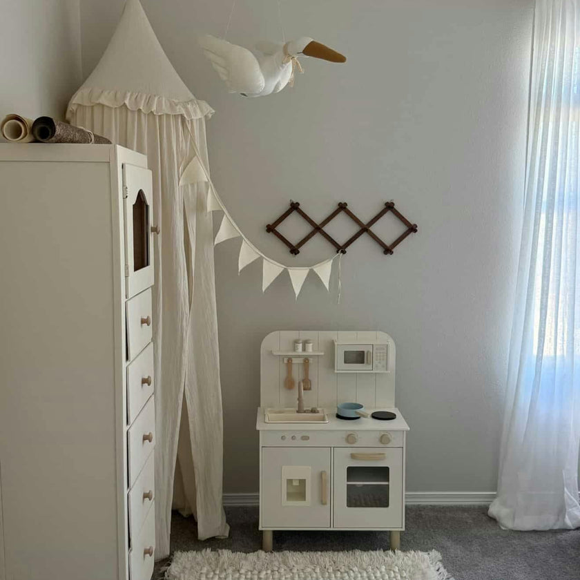 The Lullaby Stork