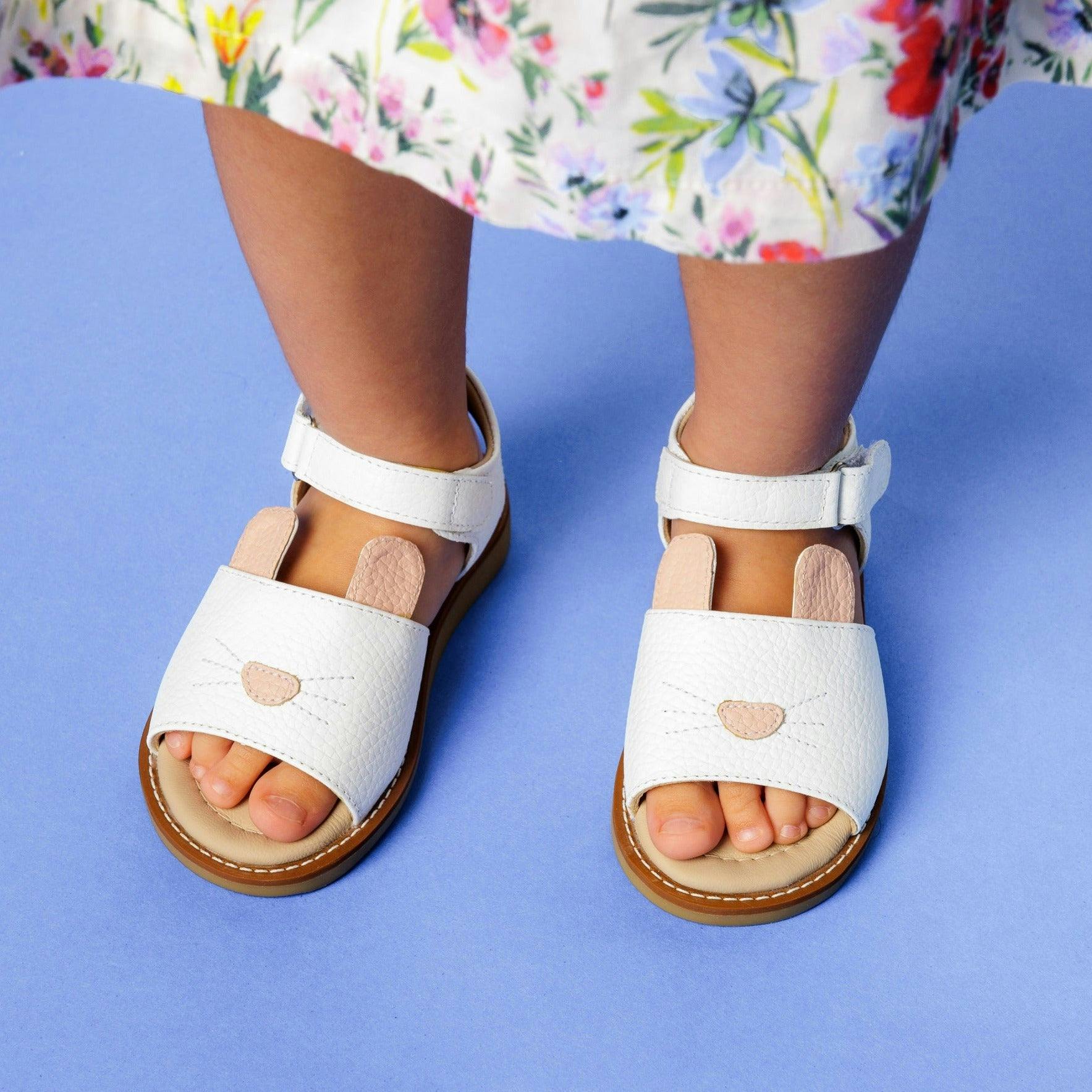 Sandal
