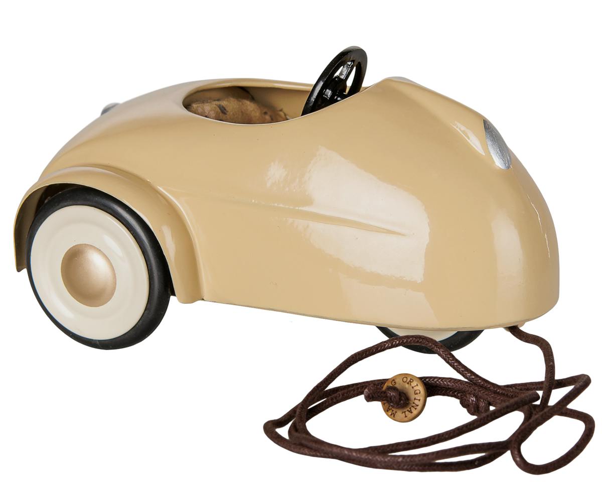 Car, Mouse - Wheat