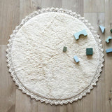 Perla Hand-Tufted Crochet Lace Trim Round Rug