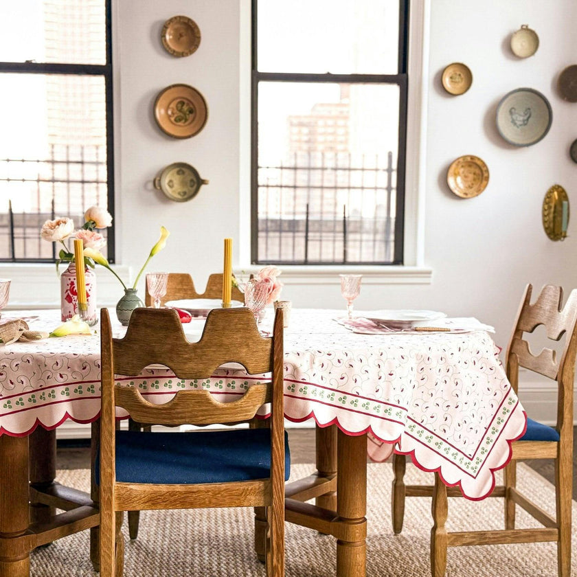 La Leccia Light Pink Outdoor Tablecloth