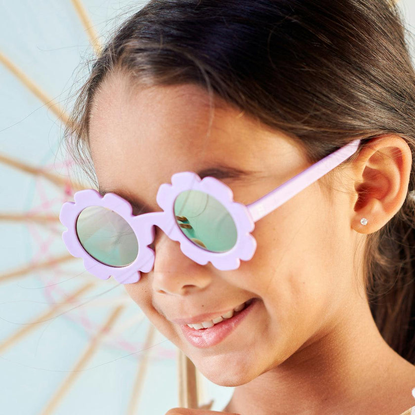 Polarized Flower: Lavender Mirrored Lens