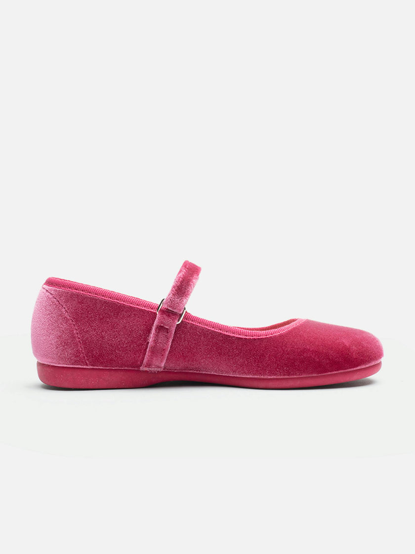Cassie Pink