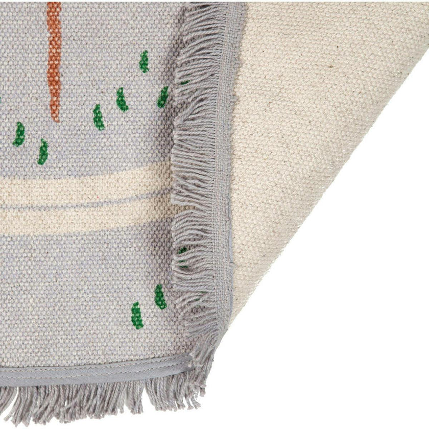 Hand-Woven Fringed Round Rug