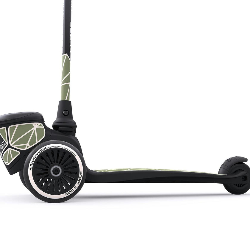 Highwaykick 2 Lifestyle Scooter Green Lines