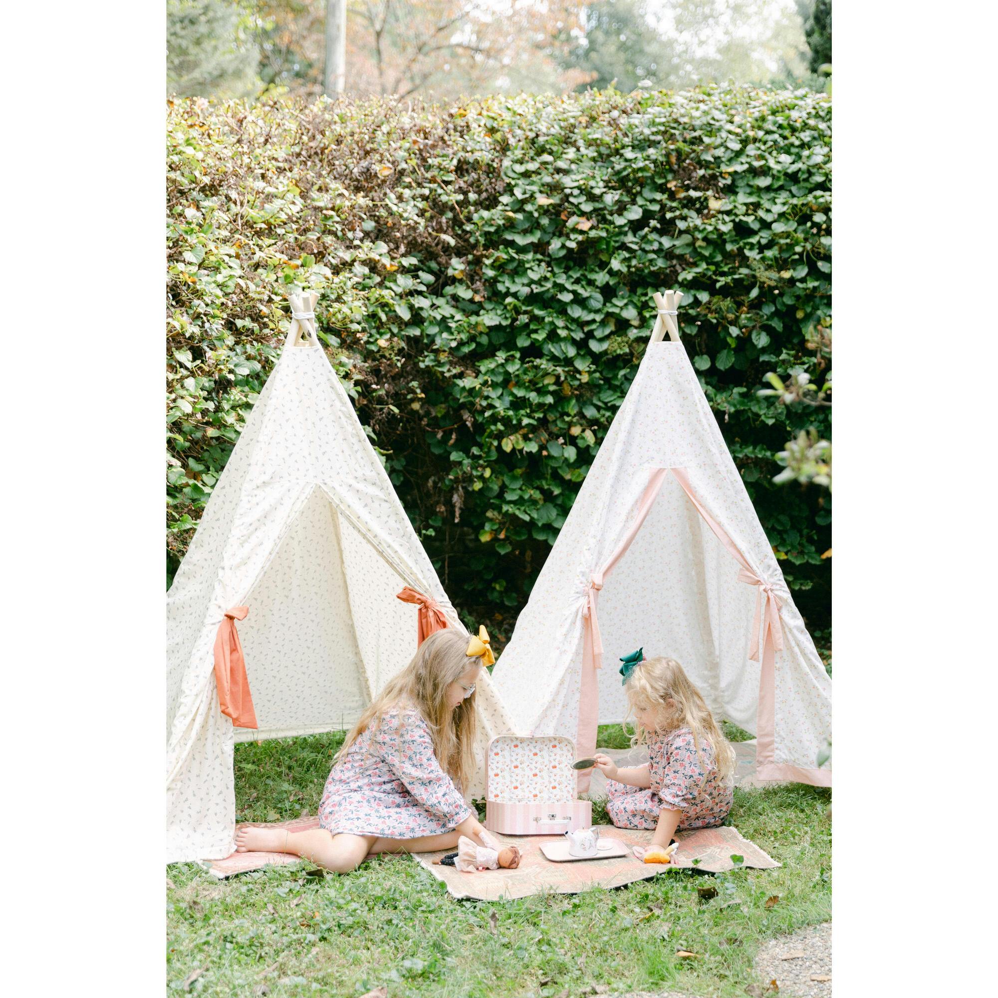 Scarlett Play Tent